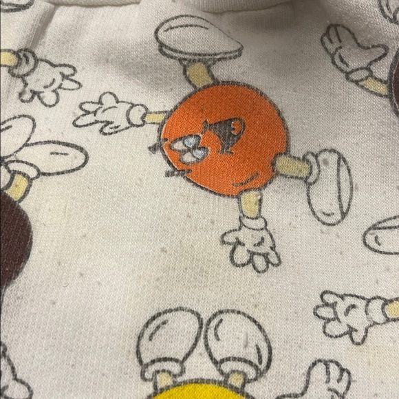 Vintage 1982 Reese's Pieces Graphic Sweatshirt - Picture 9 of 9